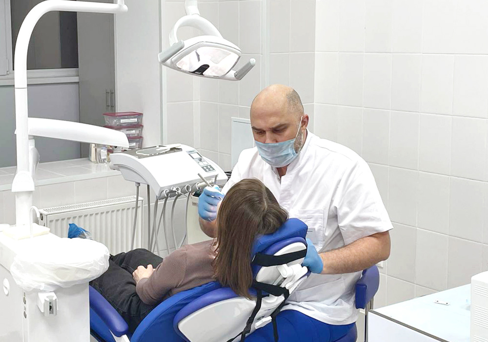 Все свои Революционная