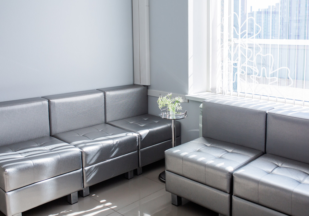 Все свои Комендантский проспект